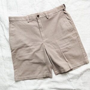 Haggar Men's Light Brown Flat Front Shorts